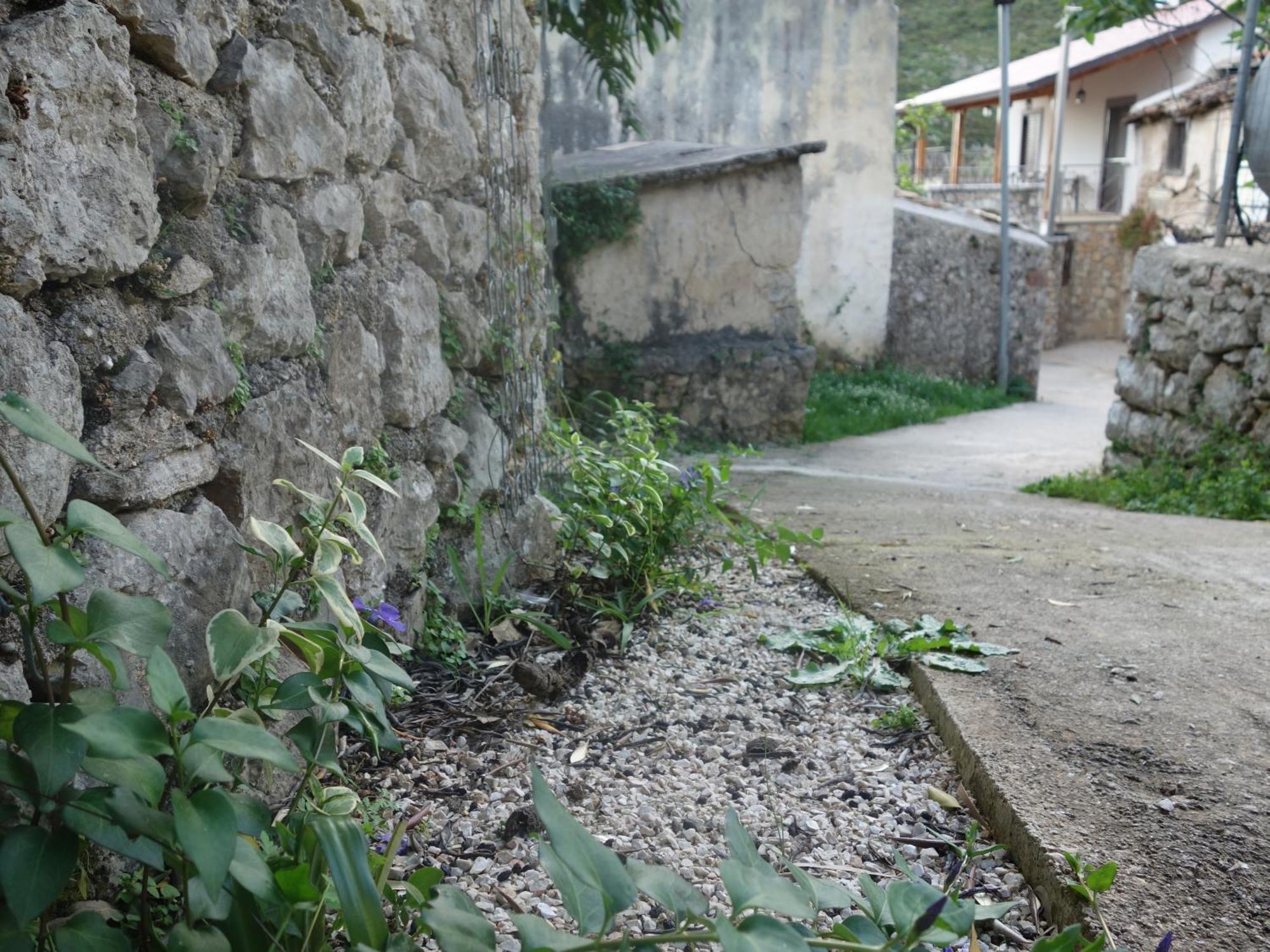 Guesthouse Near The Castle Of Himare Exterior photo